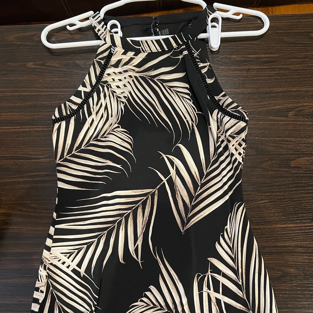 White House Black Market Halter Neck Top | XXS | New Condition